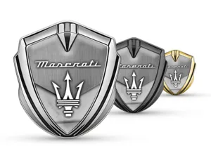 Maserati Badge Autoadesivo Disegno Max Inox